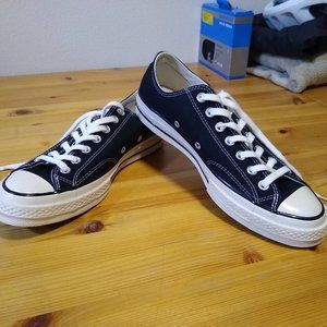 Chuck Taylor 70 Ox Low Top - Size 8.5